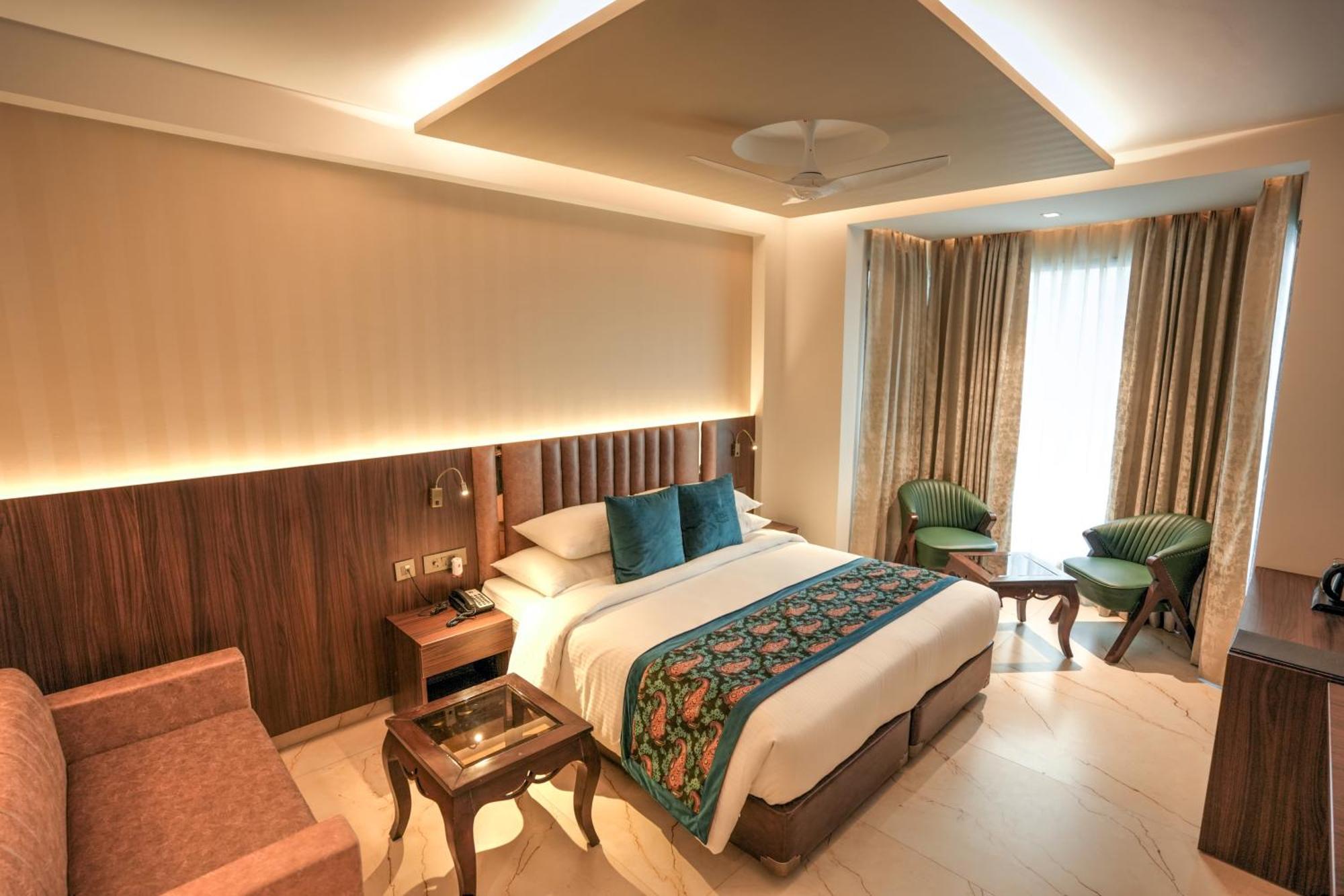Rj Hotel - Managed By Atithi House Greater Noida Buitenkant foto